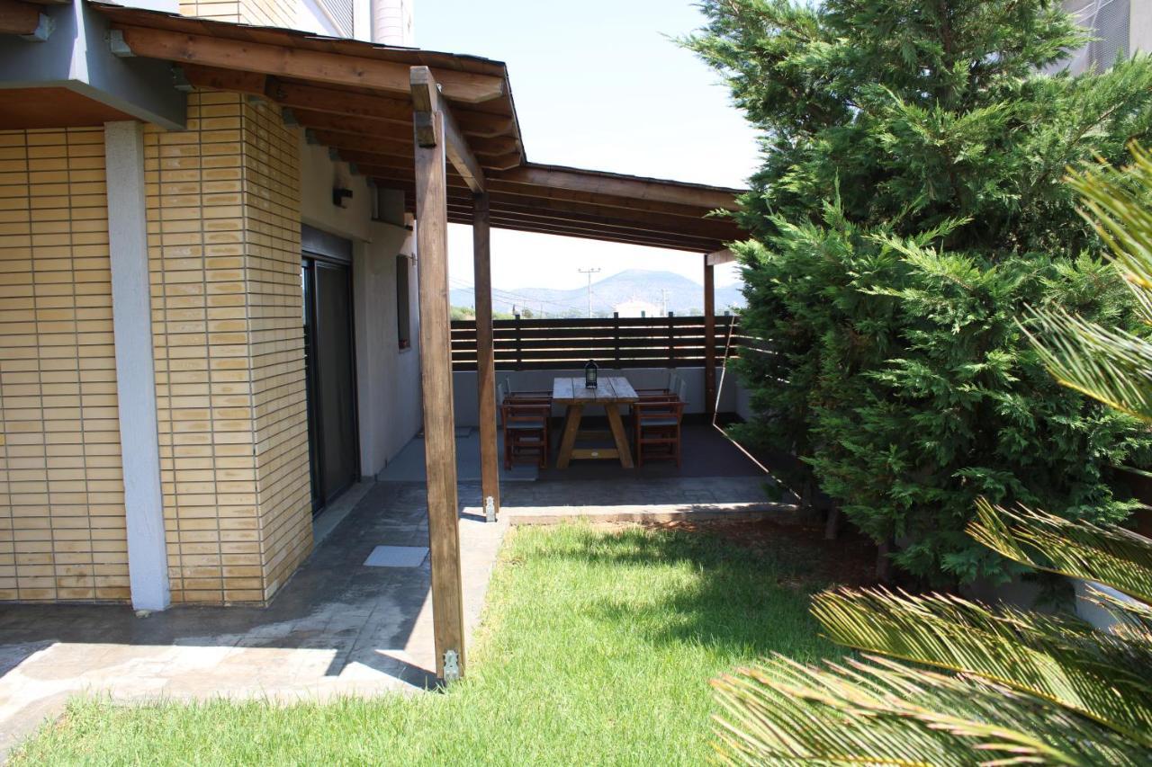T&A Apartment,Near The Sea. Marathón Exterior foto