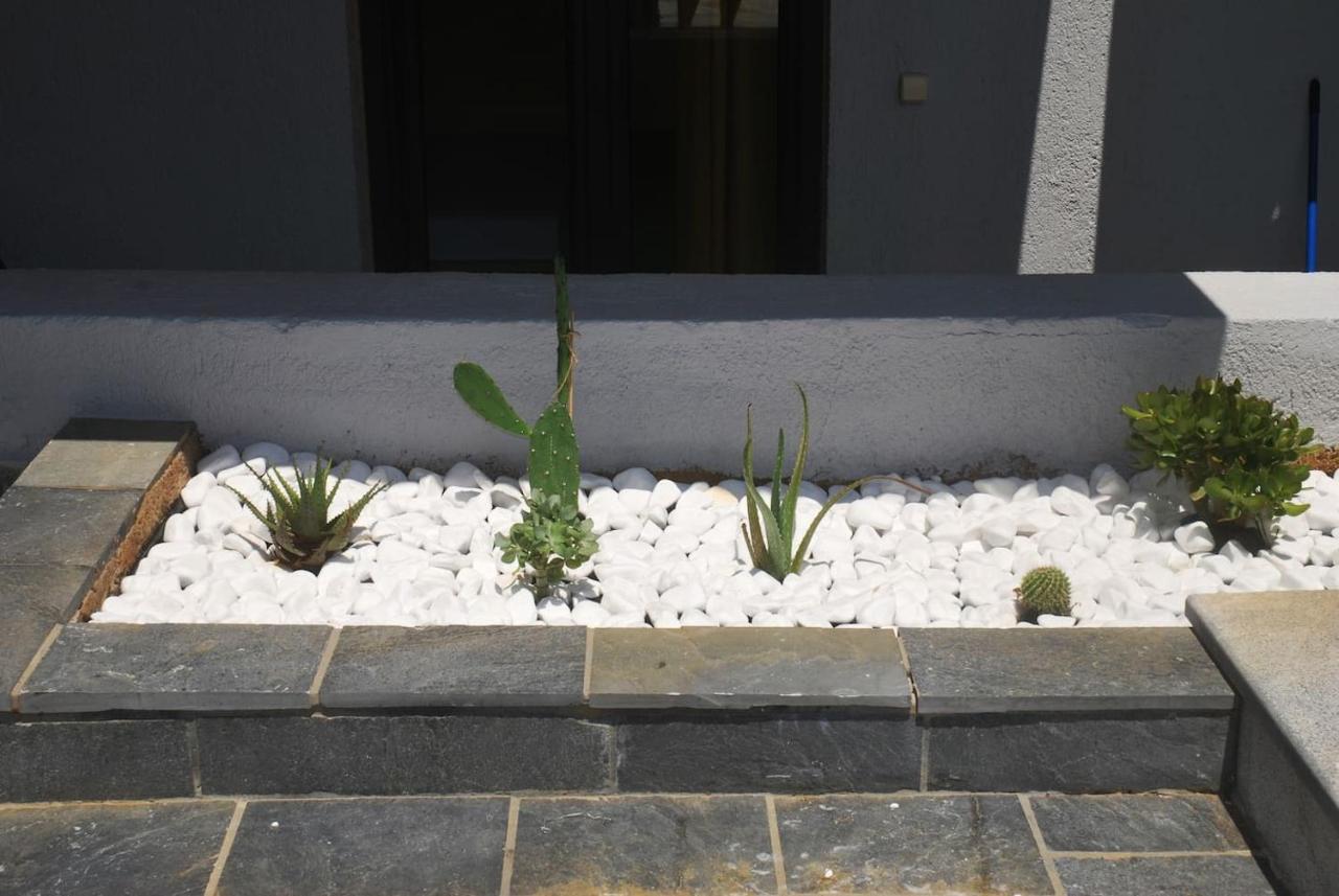 T&A Apartment,Near The Sea. Marathón Exterior foto