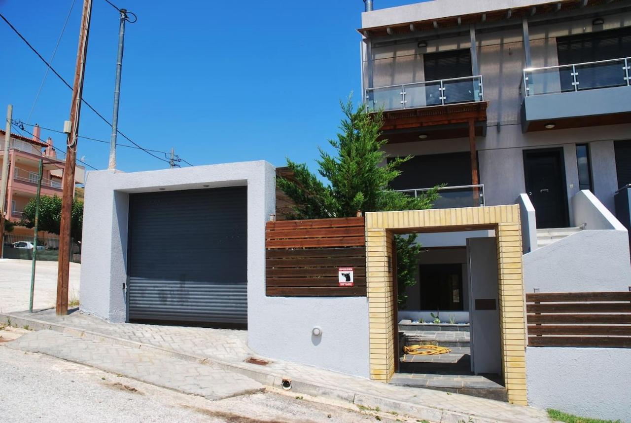 T&A Apartment,Near The Sea. Marathón Exterior foto